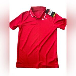 Boys Nike dry fit polo shirt.